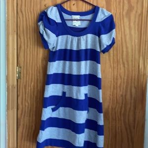 Cute fun dress to be casual JUST REDUCED